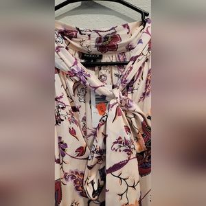 Torrid, Tie-neck Top NWT